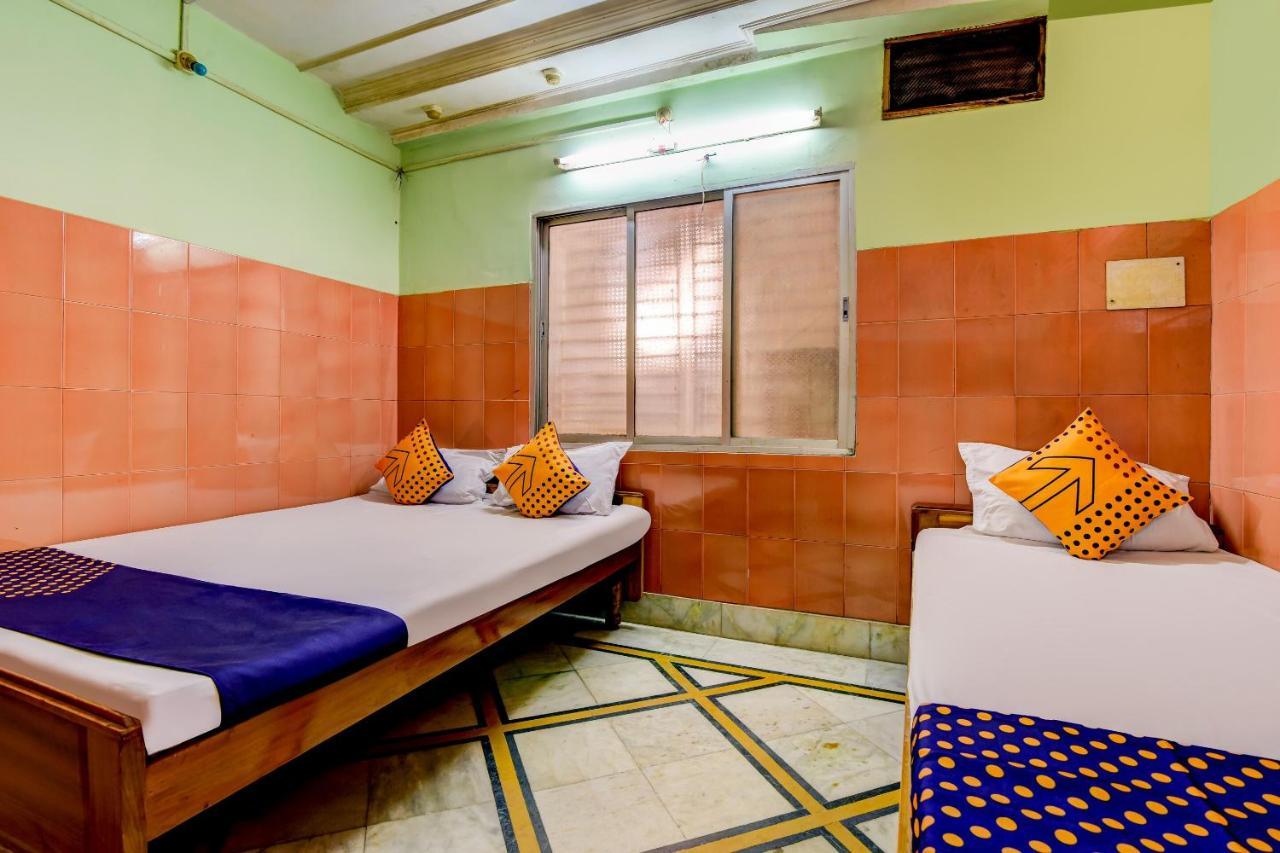 Oyo 63538 Hotel Lotus 1 Khanapara Extérieur photo